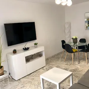 https://residences-fleuries.fr-provencehotel.com