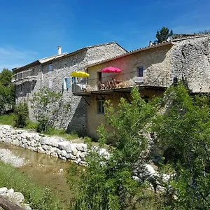 https://mas-du-gua-la-maison-de-vacances.hotels-rhonealpes.com